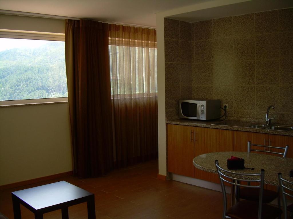 Hotel Lagoa Azul Do Geres Pokoj fotografie