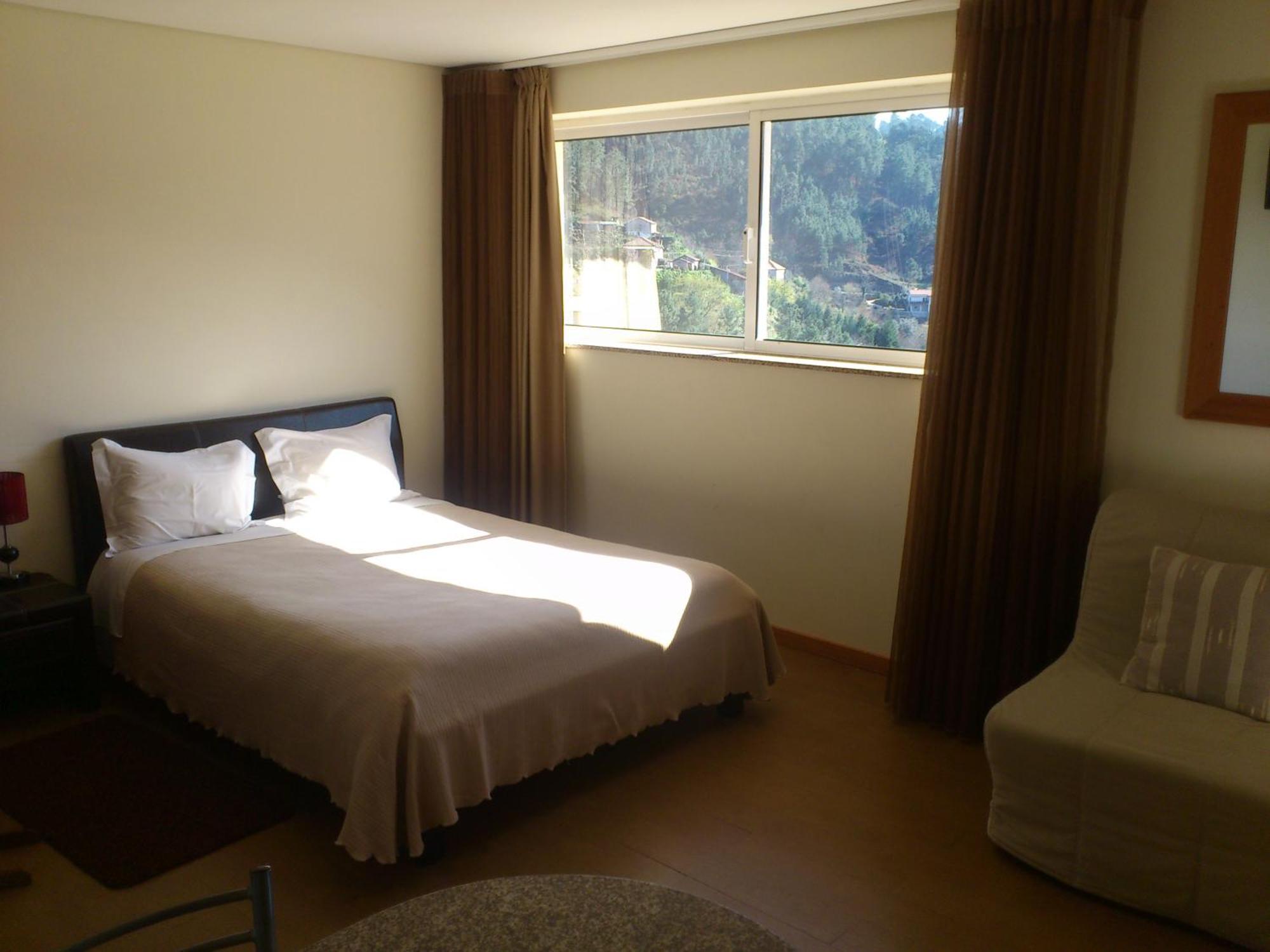 Hotel Lagoa Azul Do Geres Pokoj fotografie